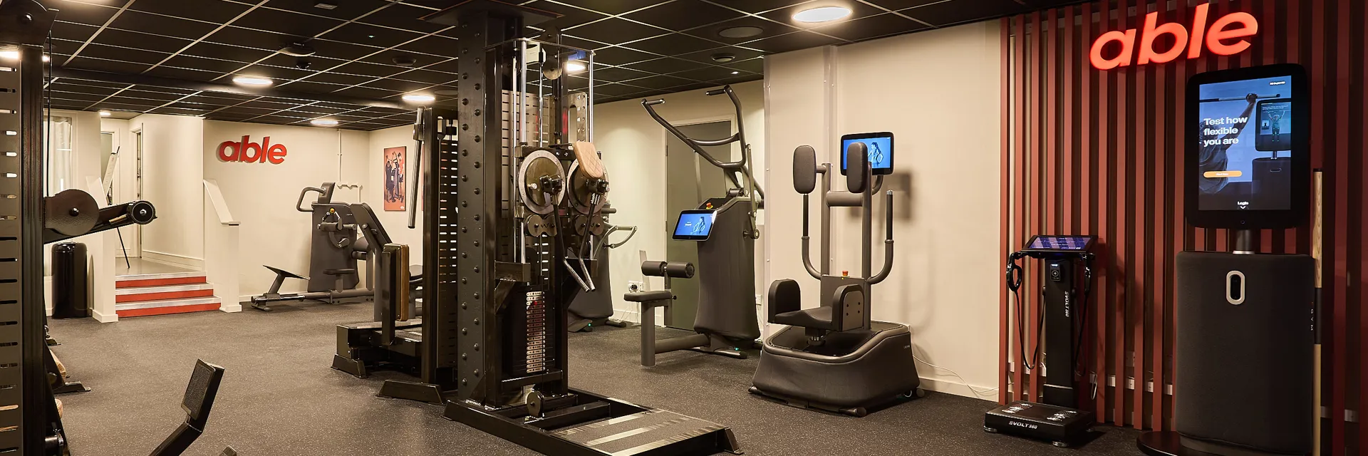 LXA Fitnessfirst 011