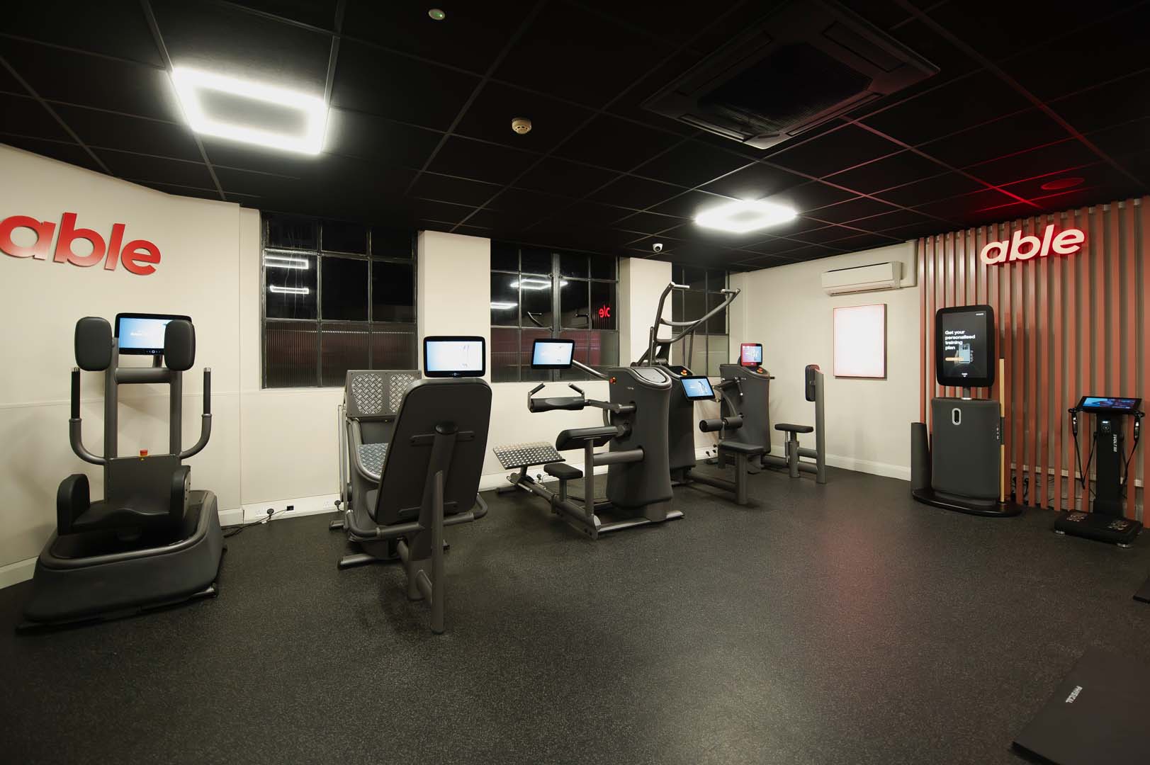 FITNESS FIRST 300 (1)