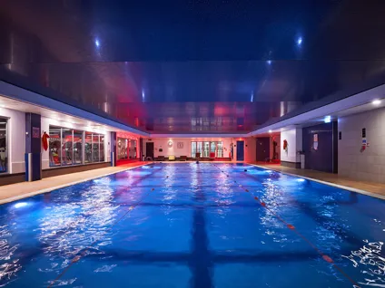 Fitnessfirst W21 Interiors Bath 045