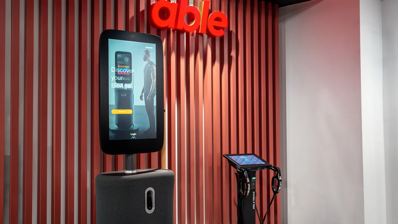 Able DSC03232 3