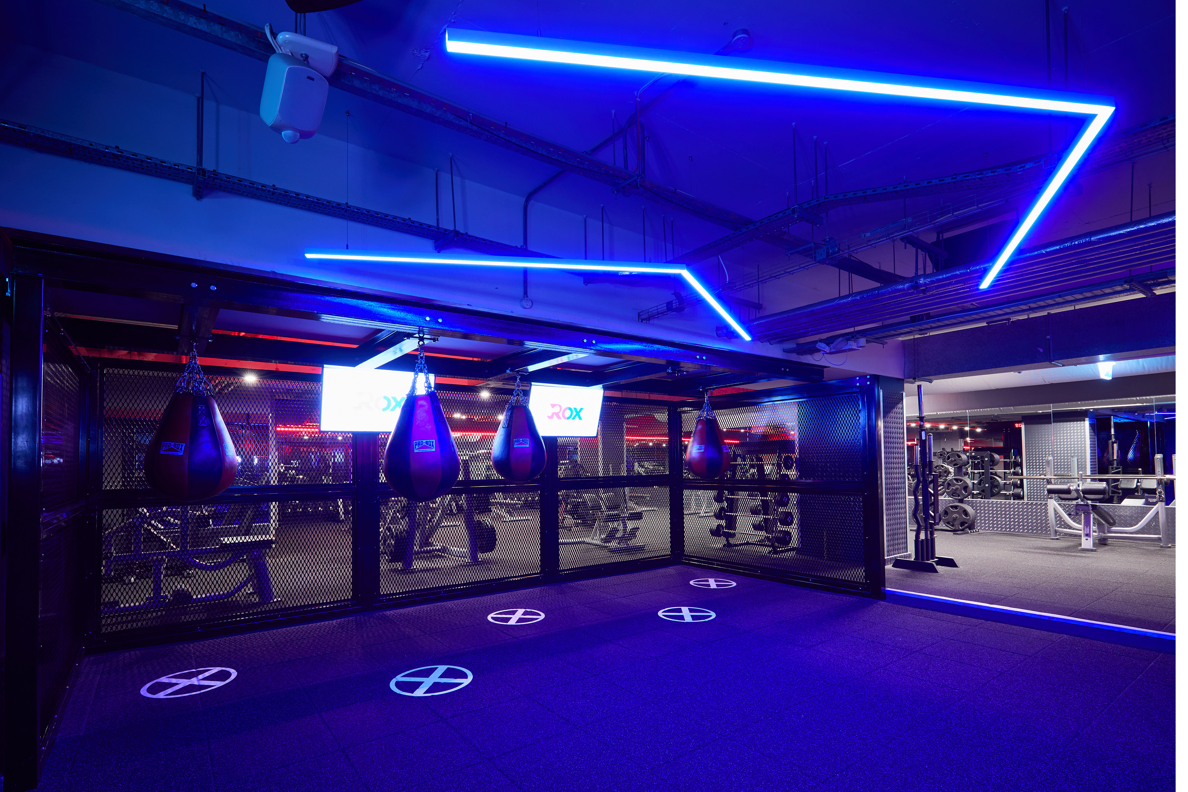 FITNESSFIRST INTERIORS BAKERST 205 Web