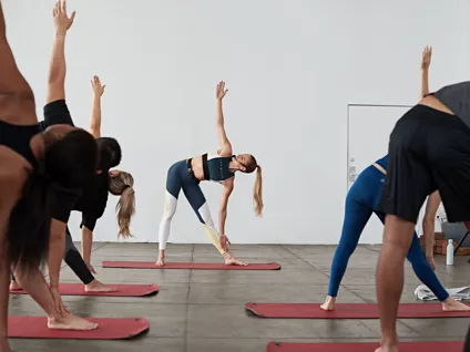 Web Version BODYBALANCE INSTRUCTOR MOMENTS IMAGE 3