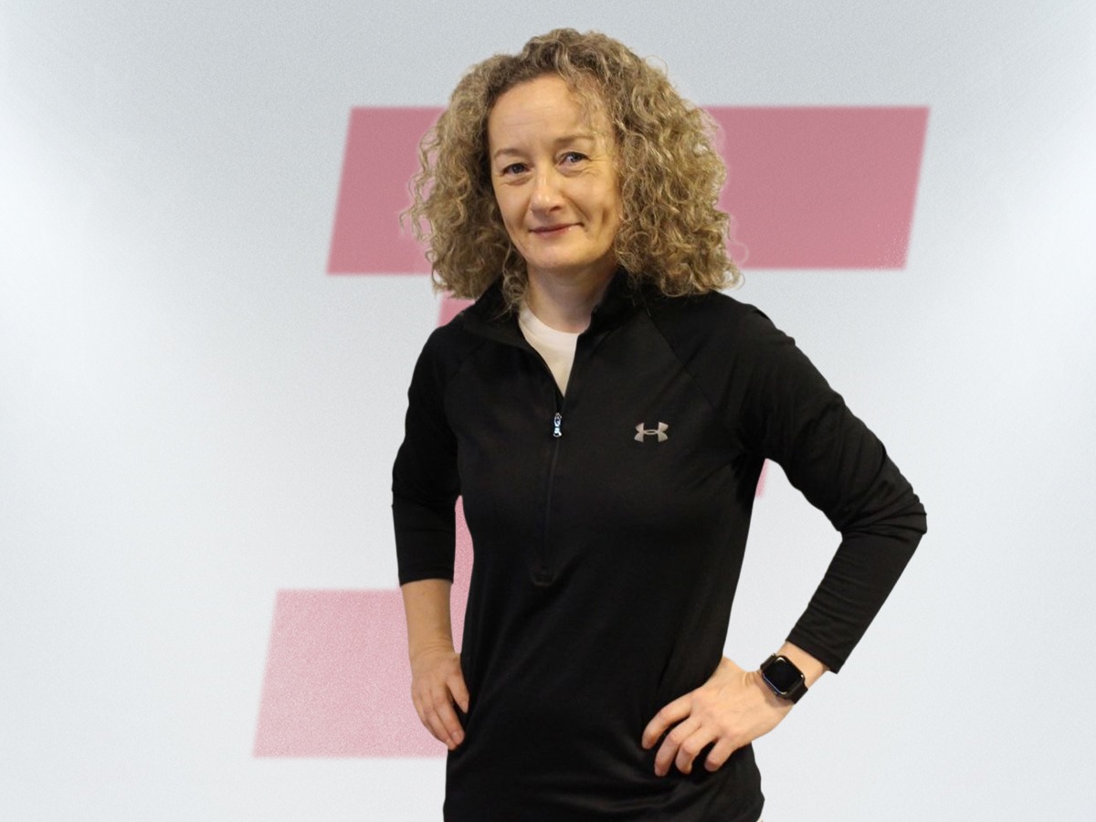 Viki Huzs Headshot Copy