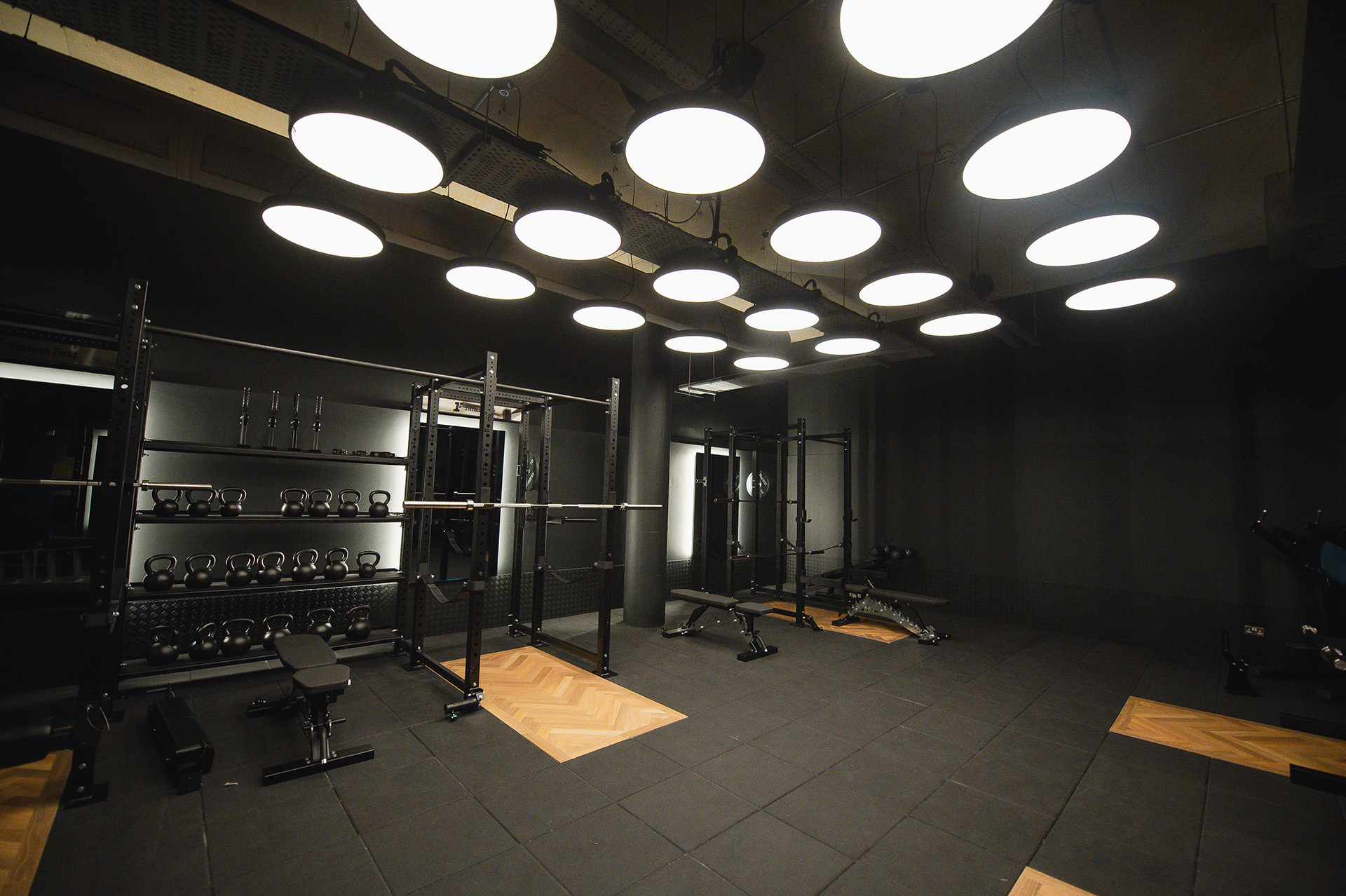 FITNESS FIRST 464