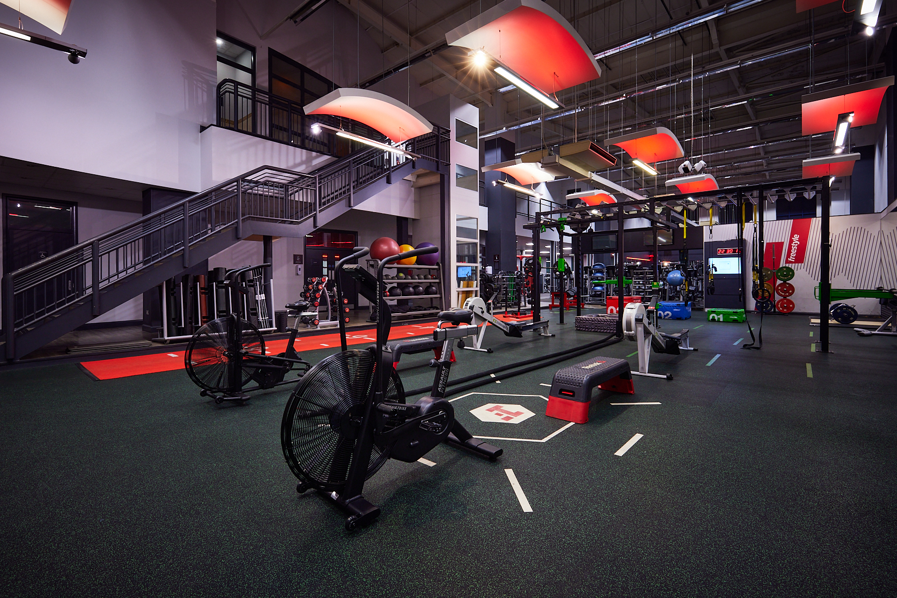 Gyms in Exeter Book a Club Visit Fitness First