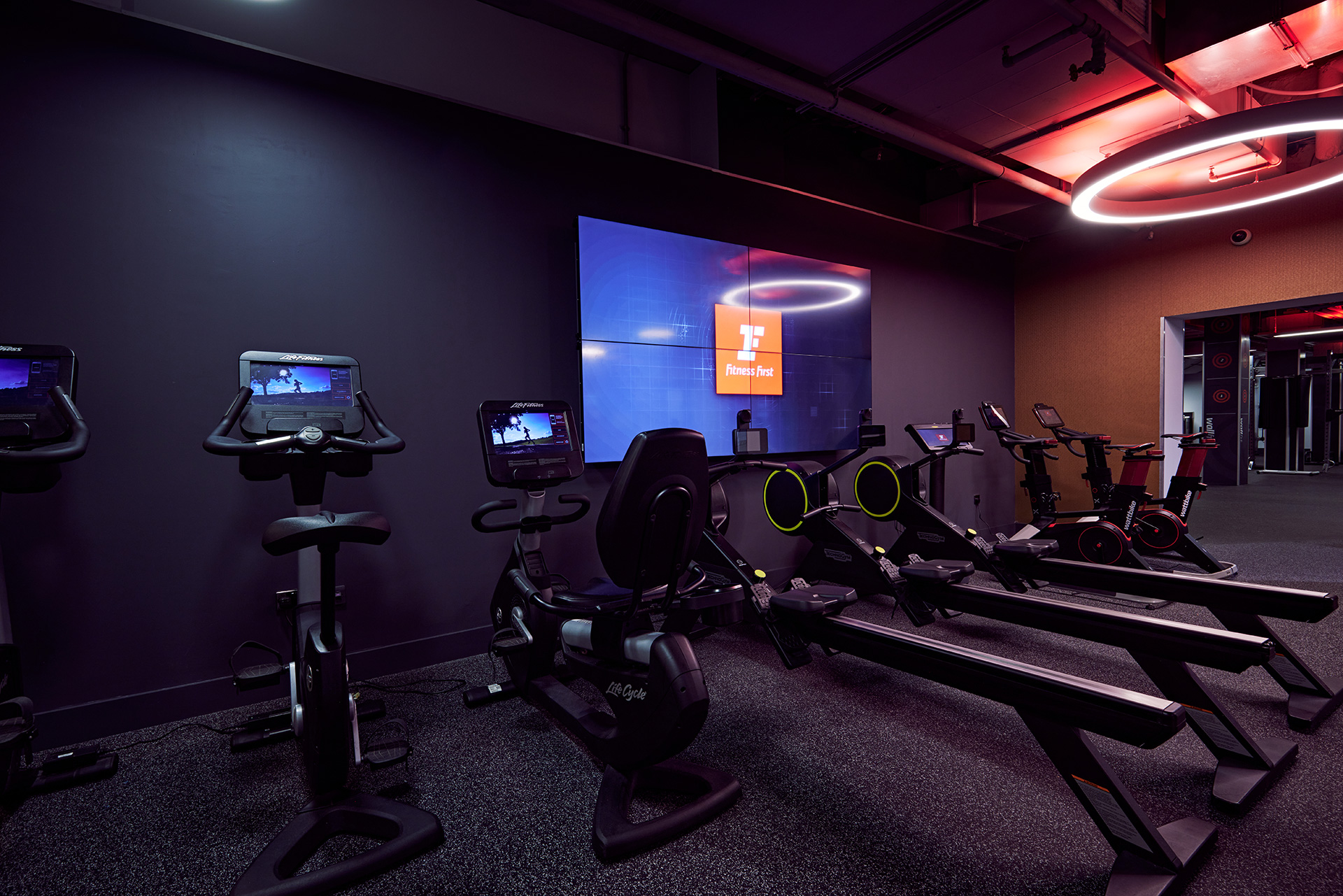Fitnessfirst Hammersmith Apr2023 155H (1)