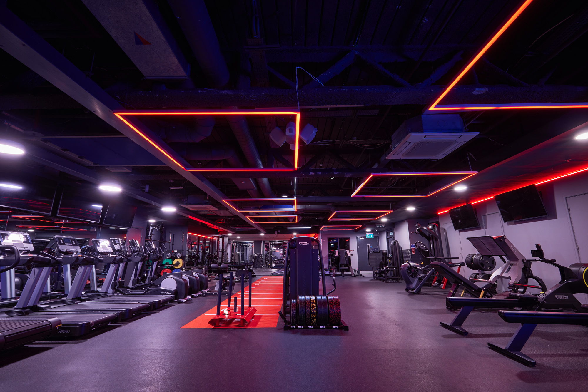 Gym Oxford Circus Book a Club Visit Fitness First
